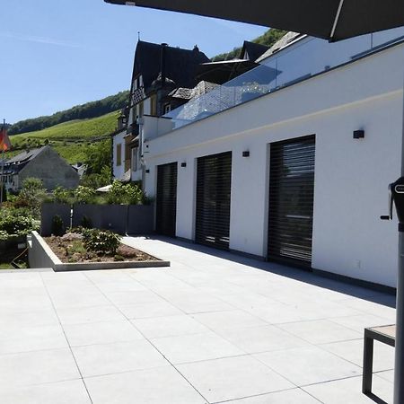 Moselufer Apartments Ürzig Buitenkant foto